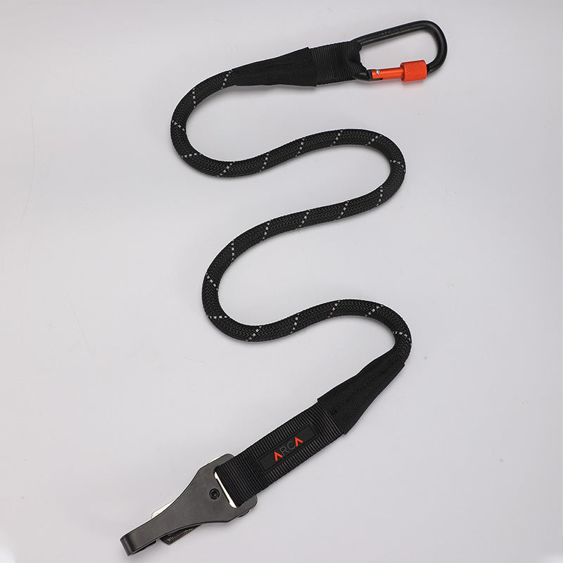 HKM-6963133 Reflective Polyester Round Rope Traction Leash for Dogs - Available in Orange, Pink, Black, Green