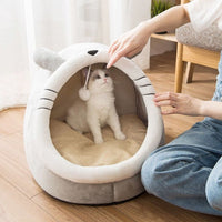 HKM-6967357 Cozy Semi-Enclosed Cat Villa - Soft Sponge Nest in Multiple Sizes