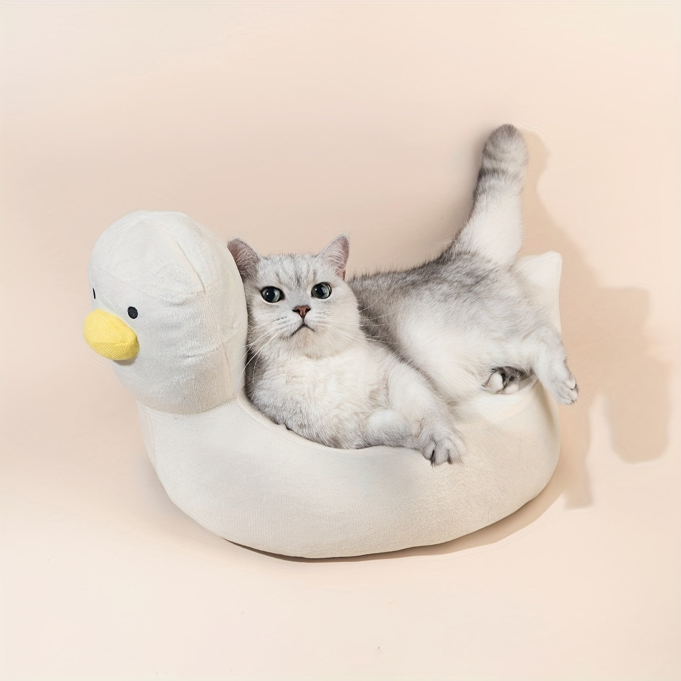 HKM-6976317 Duck-Shaped Fluffy Pet Bed Sofa for Small Dogs and Cats - Soft Polyester, Unique Design, Comfortable Sleeping Nest for All Seasons