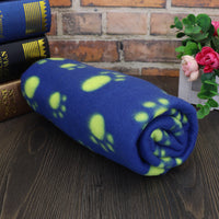 HKM-6981437 Soft Fleece Pet Blanket with Paw Print Design - Ideal for Warmth and Comfort