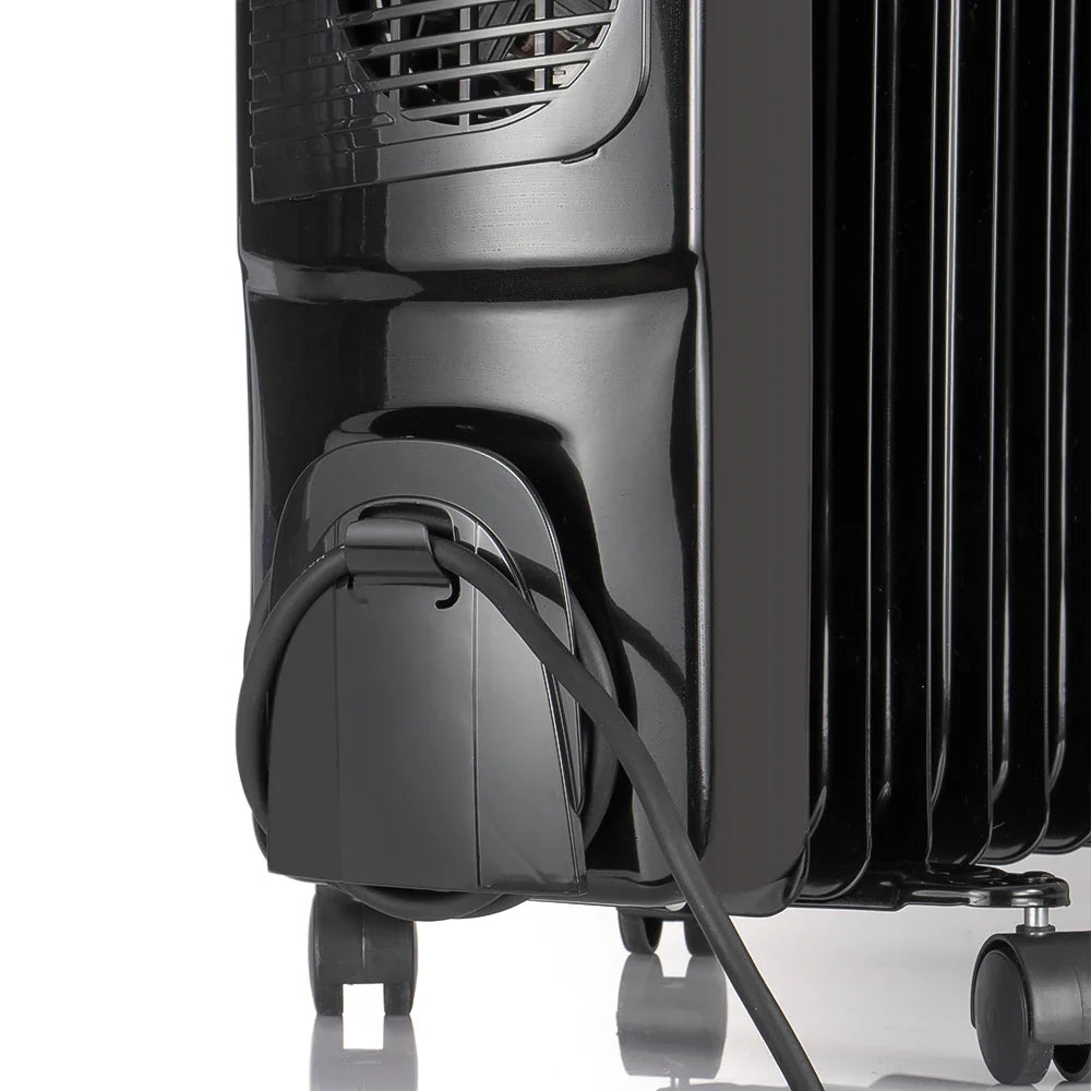 HKM-698899 2900W Oil Filled Radiator Heater with Adjustable Thermostat, Quiet Operation, and Overheat Protection