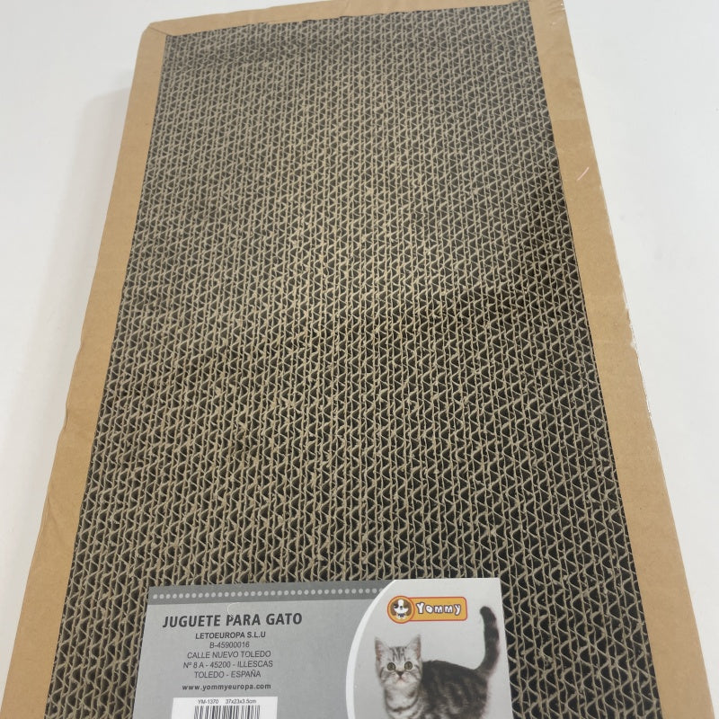 HKM-7007805 Cat Scratching Post with Multi-Level Design and Cozy Retreat Area