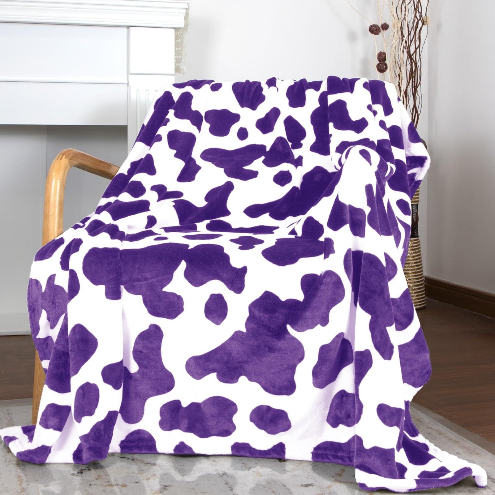 HKM-7014205 Cows Pattern Flannel Digital Blanket - 100x150cm, Multiple Color Options