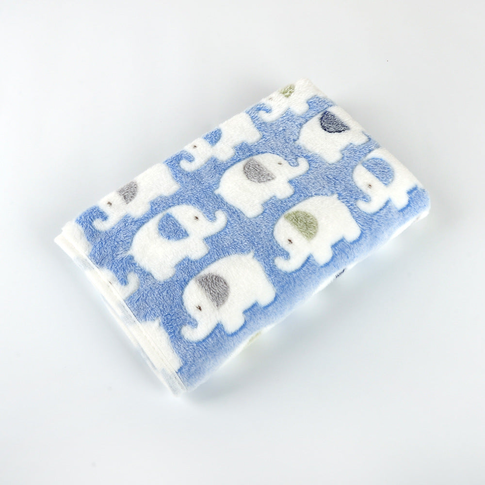 HKM-7046973 Cozy Velvet Pet Blanket - Breathable, Thickened Fabric, Multiple Sizes Available