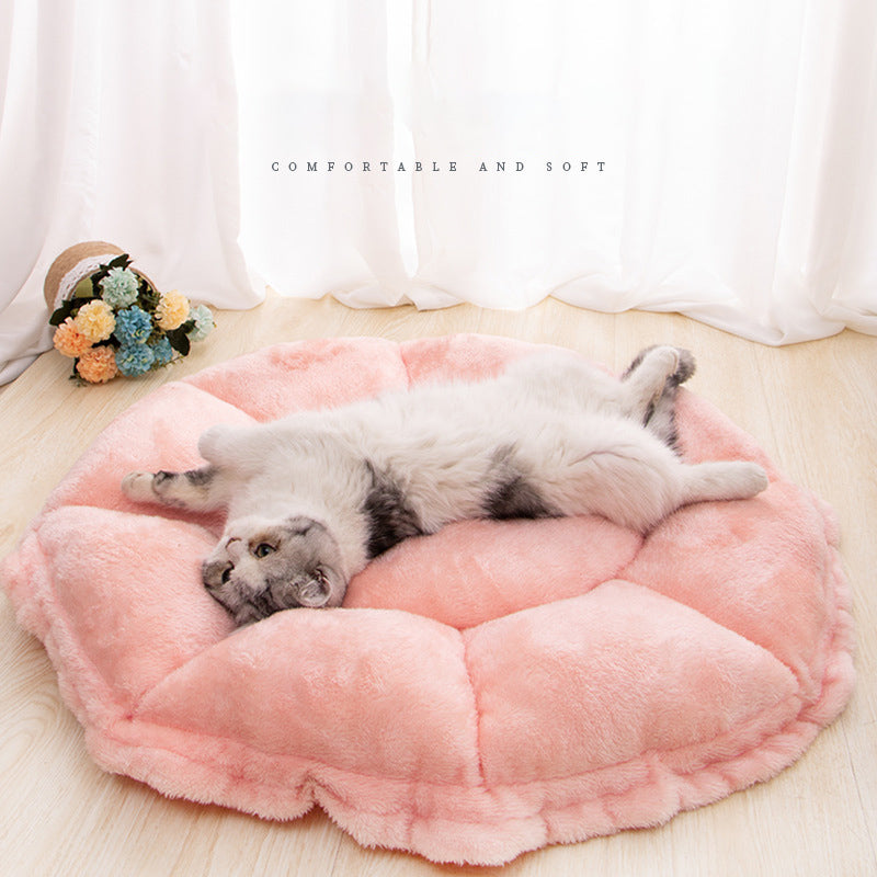 HKM-7050173 Cozy Pomeranian Pet Sleeping Pad with Floral Design ¨C Soft Nest for Cats and Small Dogs, 55cm & 65cm Sizes