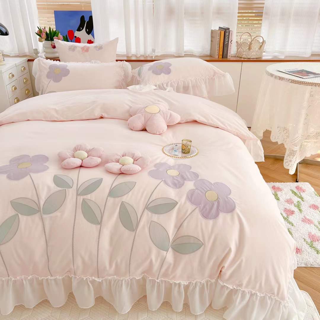 HKM-708499 Floral Three-Dimensional Embroidery Cotton Quilt Cover Set - 4 Piece Bed Sheet for 1.5m and 1.8m Beds
