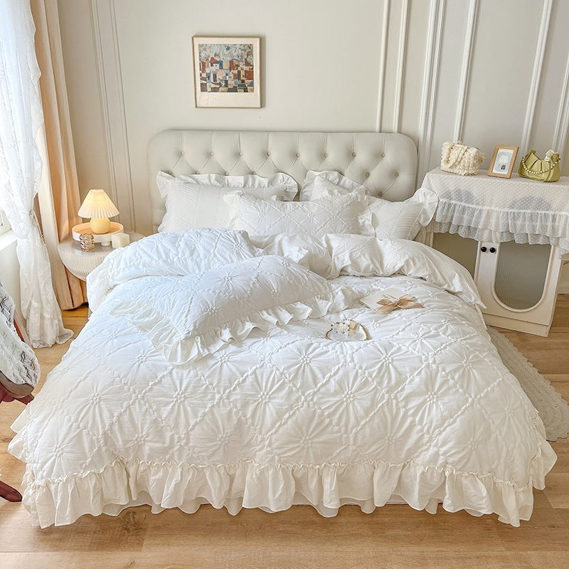HKM-716243 Washed Cotton Four-Piece Duvet Cover Set with Heart Embroidery and Lace