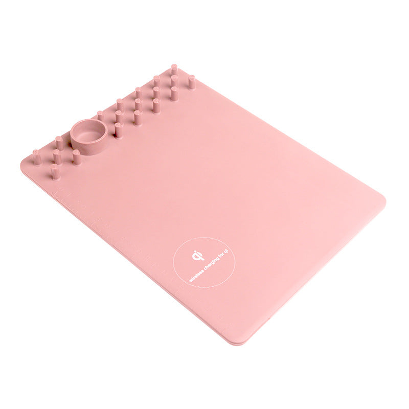 HKM-717907 Wireless Charging Mouse Pad with Integrated Charging Station