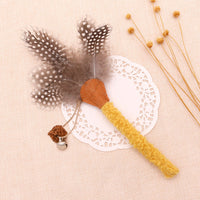 HKM-7205693 Natural Cat Chew Sticks with Feather for Teeth Cleaning and Stress Relief, 3-Color Set