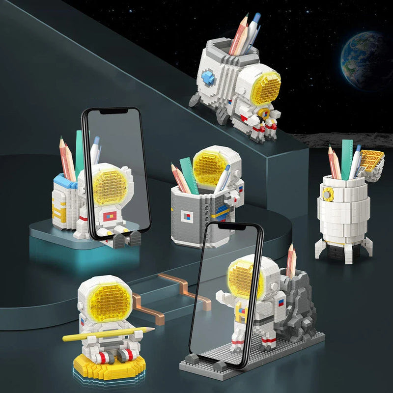 HKM-721427 DIY 2-in-1 Astronaut Pen Holder Building Blocks Set - Space Theme Educational Toy for Ages 8+