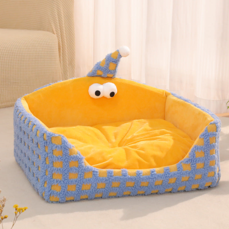 HKM-7228733 Cozy Triangular Pet Sleeping Nest – Disassemblable and Washable for Cats, Thick Warm Kennel for Autumn and Winter