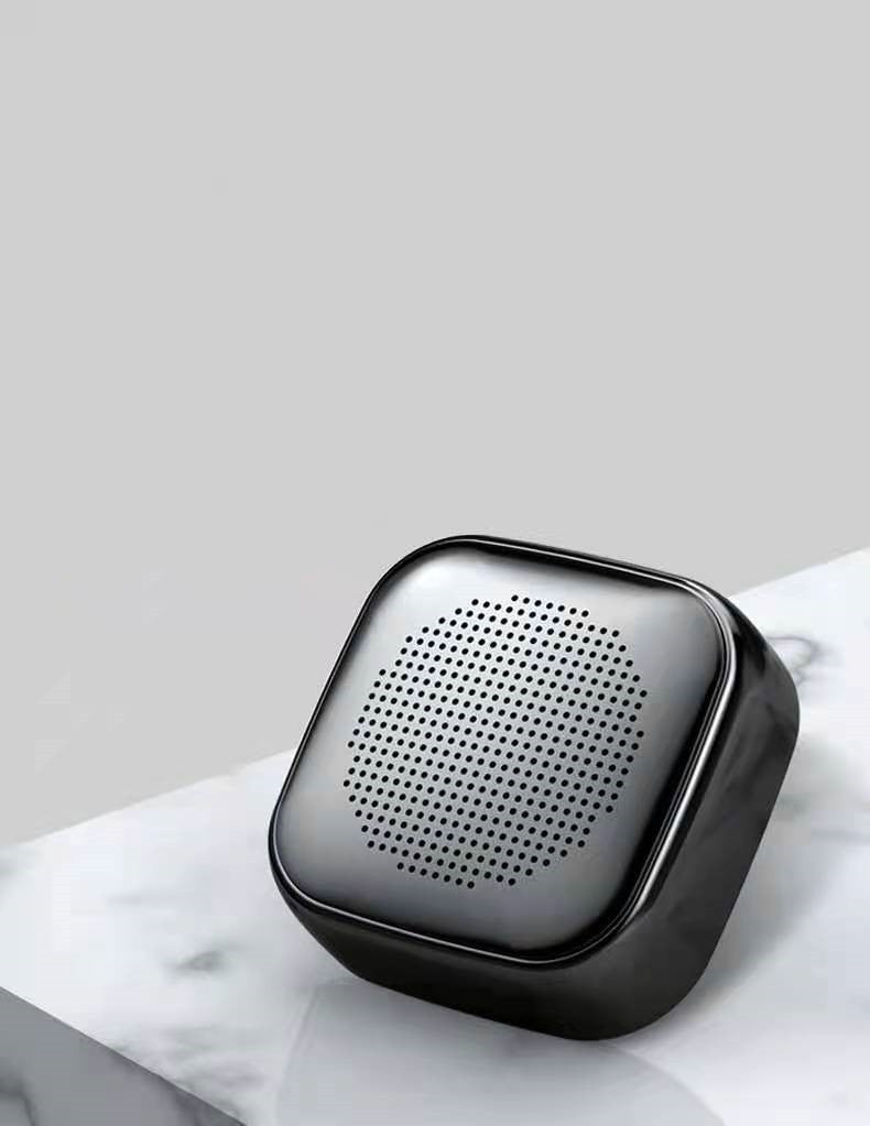 HKM-725779 Portable Mini Bluetooth Speaker - Wireless Outdoor Audio with Built-in Battery and USB Charging - Compatible with MP3, WMA, WAV, FLC, APE Formats - Compact and Lightweight Design in White, Pink, Black, Green