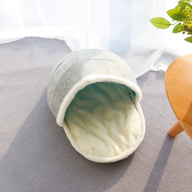 HKM-7279549 Washable Semi-Closed Felt Pet Nest Bed for Cats and Dogs in Pumpkin Style