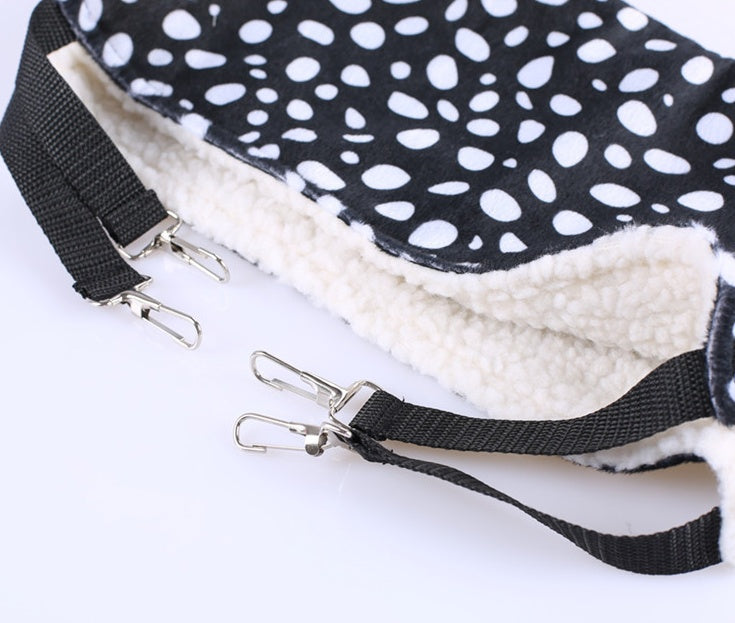 HKM-7304125 Cozy Double-Sided Cat Hammock with Cool-Sensing Fabric for Winter Use