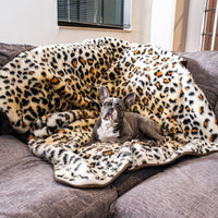 HKM-7309117 Luxurious Winter Warm Pet Pad for Dogs and Small Animals, Ideal for Couch, Car, and Travel, Grey/White/Leopard