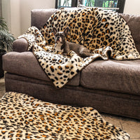 HKM-7309117 Luxurious Winter Warm Pet Pad for Dogs and Small Animals, Ideal for Couch, Car, and Travel, Grey/White/Leopard