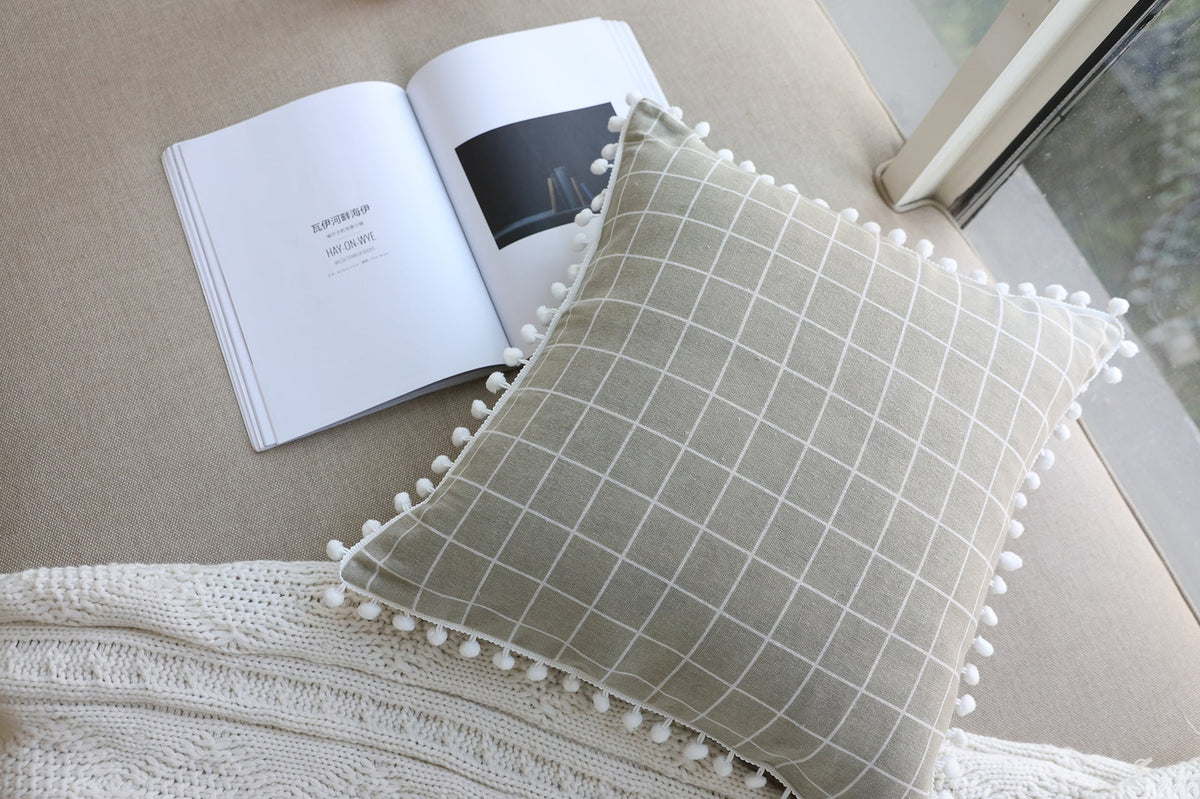 HKM-731219 Geometric Cotton Linen Waist Pillow Cover – Modern Design for Comfort and Style