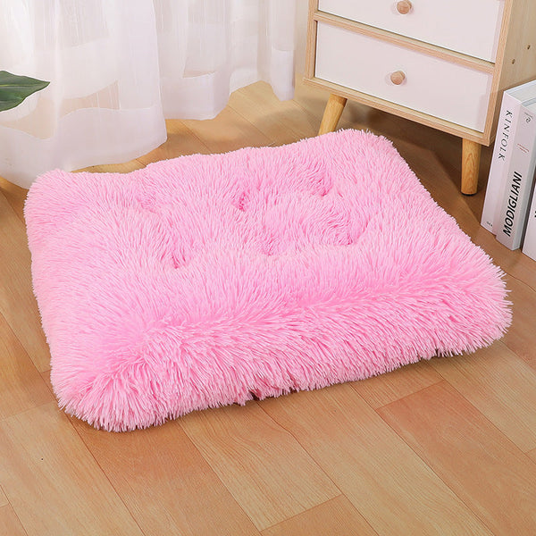 HKM-7331389 Cozy Dog and Cat Plush Pet Mat in Various Colors and Sizes