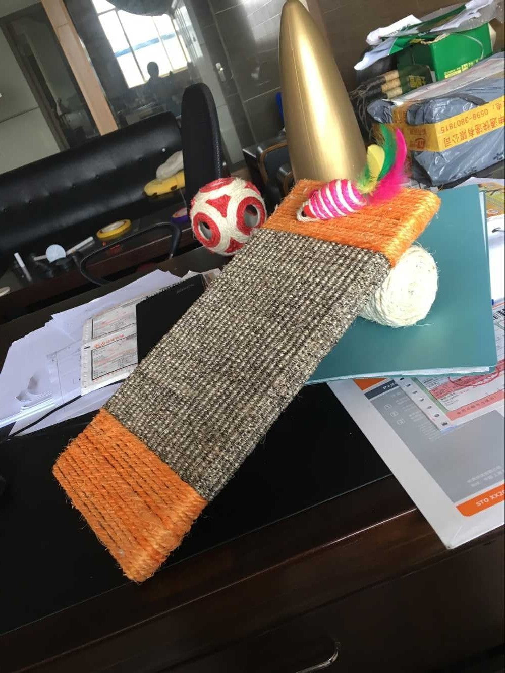 HKM-7368253 Sisal Cat Scratching Blanket and Board - Durable 44x30cm for Scratch Relief