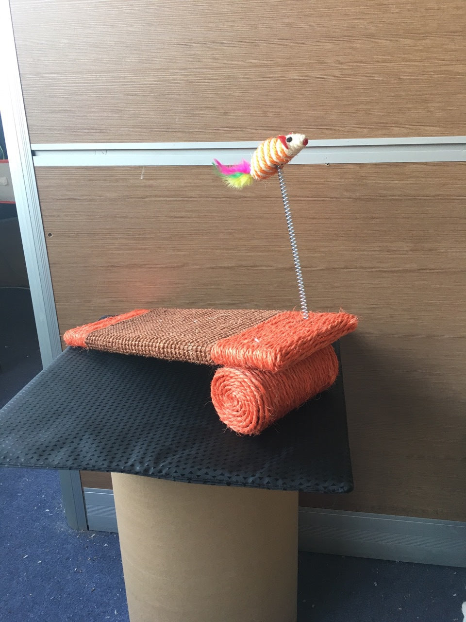 HKM-7368253 Sisal Cat Scratching Blanket and Board - Durable 44x30cm for Scratch Relief