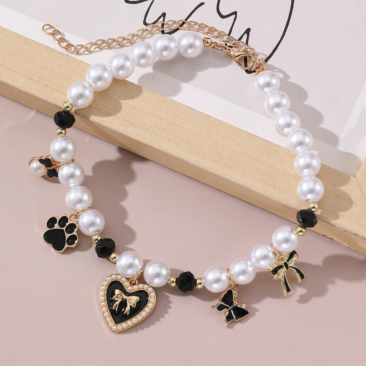 HKM-7403453 Monochrome Cartoon Pattern Pendant Necklace for Pets
