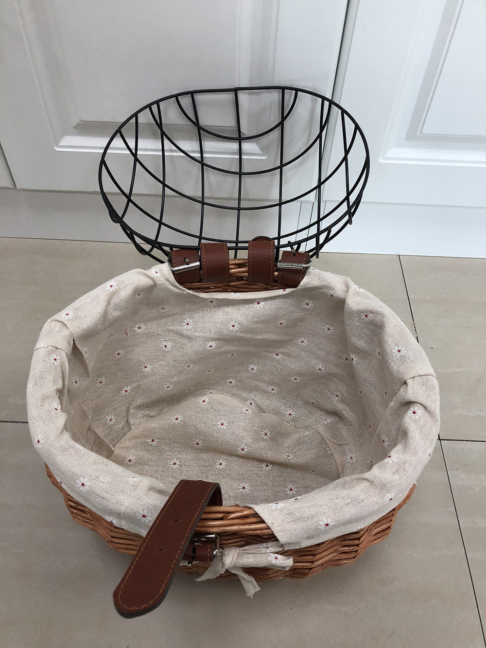 HKM-7431869 Handmade Willow Pet Bicycle Basket with Iron Frame - 30x25x30cm, Includes Belt