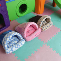 HKM-7432637 Cozy Half Round Dog House for Small and Large Pets in Durable Polyester