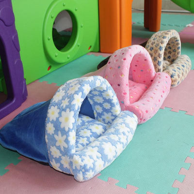 HKM-7432637 Cozy Half Round Dog House for Small and Large Pets in Durable Polyester