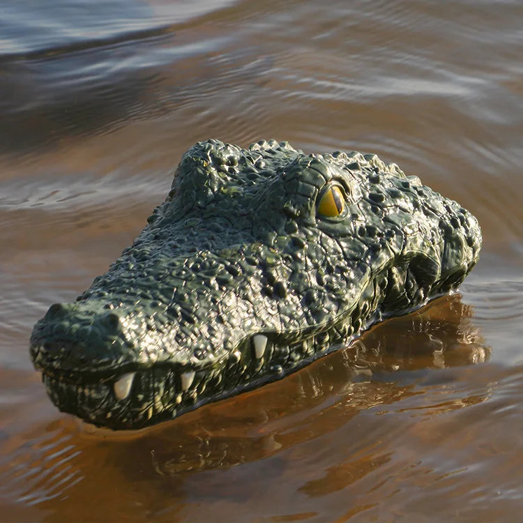 HKM-743827 Remote Control Simulation Crocodile Boat - Dual Motor Outdoor Fun Toy for Ages 6 and Up