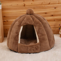 HKM-7443389 Cozy Plush Cat and Dog House with Washable Pumpkin Bag Design