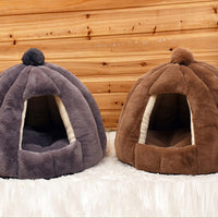 HKM-7443389 Cozy Plush Cat and Dog House with Washable Pumpkin Bag Design