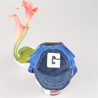 HKM-7447485 G-Shaped Embroidered Corduroy Dog Baseball Cap - Adjustable Sun Protection for Pets