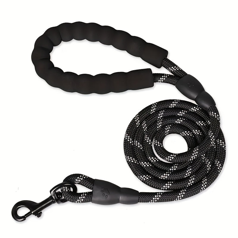HKM-7458109 Dogs Leash with Padded Handle and Reflective Stitching for Comfortable Jogging and Training