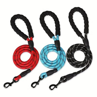 HKM-7458109 Dogs Leash with Padded Handle and Reflective Stitching for Comfortable Jogging and Training
