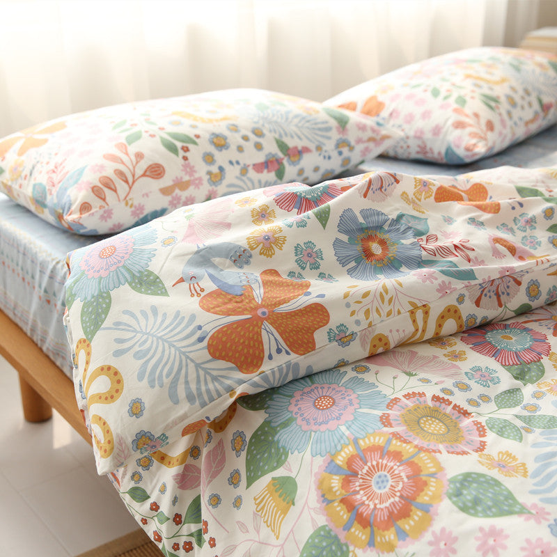 HKM-745875 Four-Piece Cotton Twill Bed Sheet Set with Duvet Cover and Pillowcases in Floral Pattern