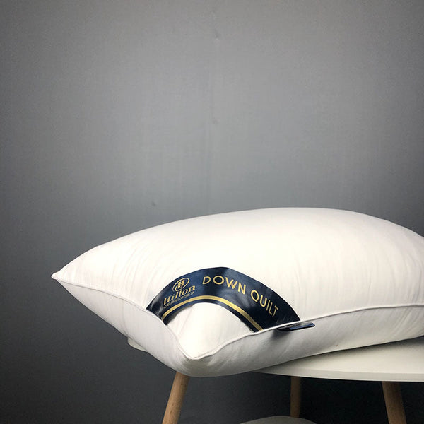 HKM-746835 Rectangular Soft Multi-Color Polyester Fiber Pillow 48*74MM