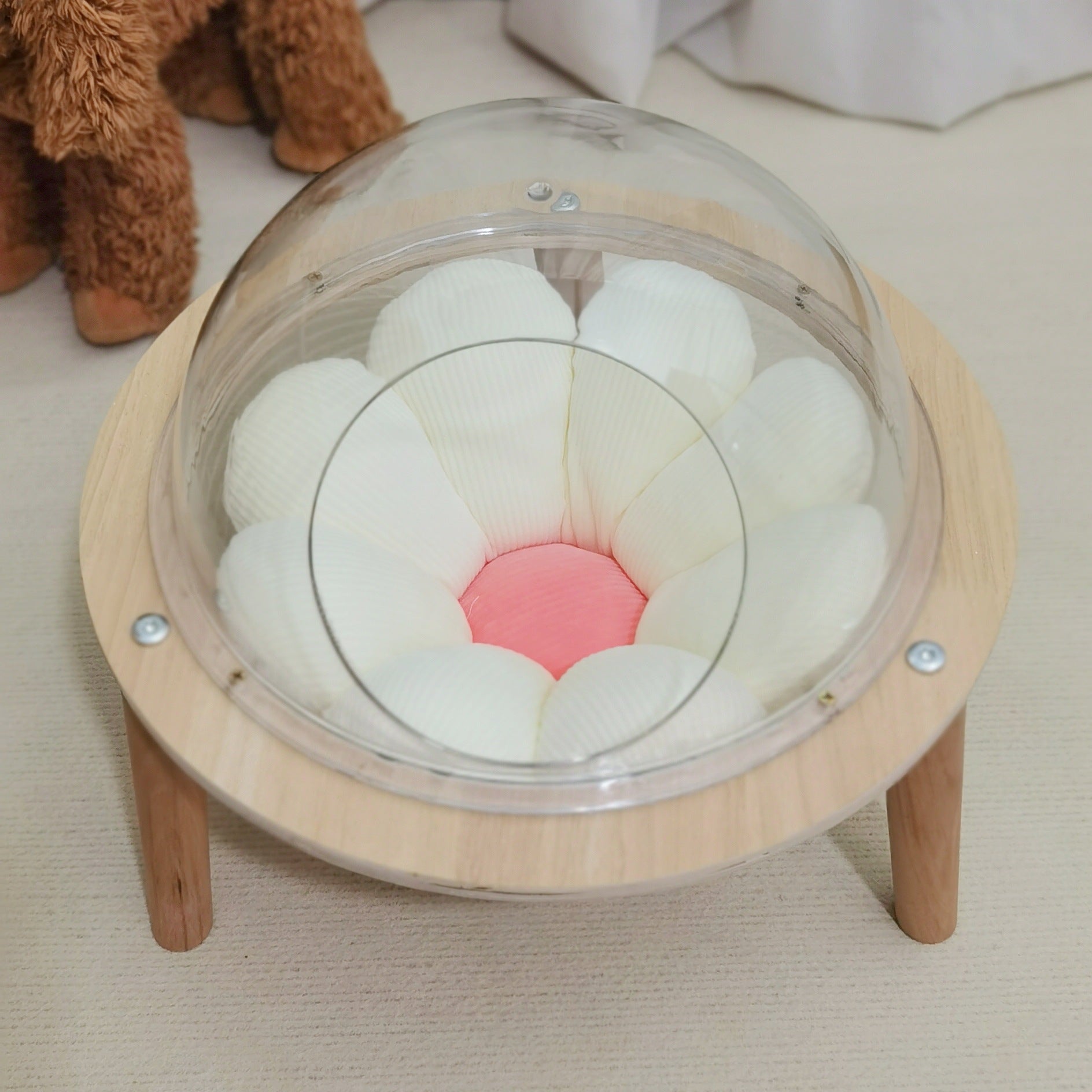 HKM-7503165 Transparent Space Capsule Cat Nest Sphere - Cozy Plastic Bed for Cats with 30cm Diameter