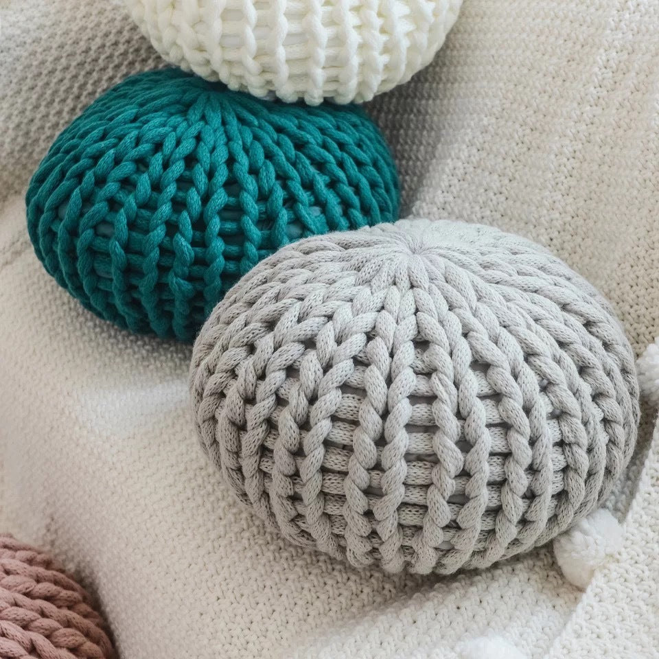 HKM-751443 Round Handmade Thick Wool Woven Pillow - Cozy 40x40cm Futon Cushion