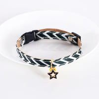 HKM-7522365 Adjustable Striped Geometry Pet Collar in Red and Green - Fits 17-32cm
