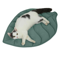 HKM-7523645 Leaf-Shaped Cat Mattress Nest - Double-Sided Warm and Comfortable Pad for Cats and Dogs