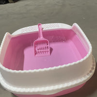 HKM-7543101 Compact Cat Litter Box for Easy Cleanup and Space-Saving Design