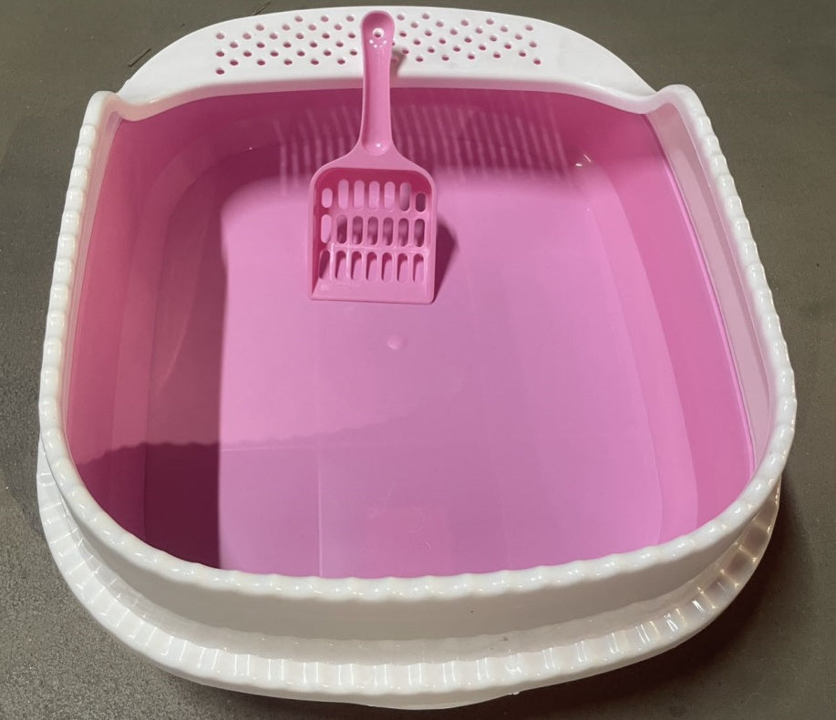 HKM-7543101 Compact Cat Litter Box for Easy Cleanup and Space-Saving Design