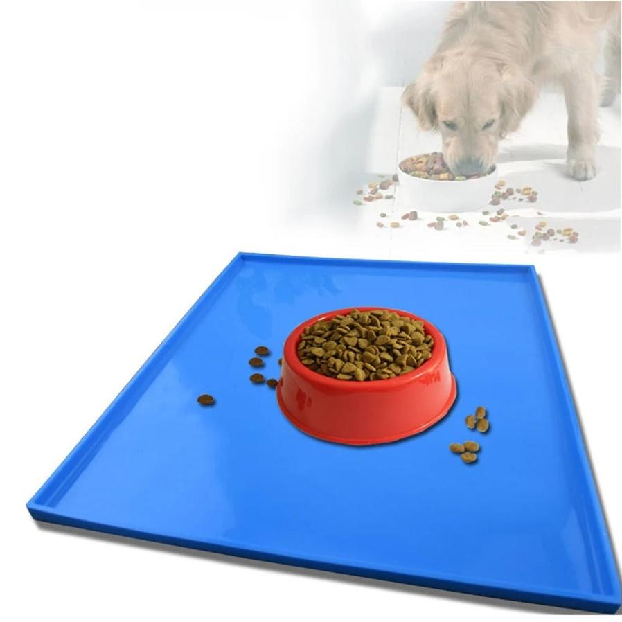 HKM-754771 Soft Silicone Pet Placemat with Raised Edges - Waterproof and Non-Slip Design for Easy Clean-Up