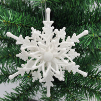 HKM-755219 White Snowflake Christmas Tree Pendant - 12cm Plastic Decoration for Holiday Festivities
