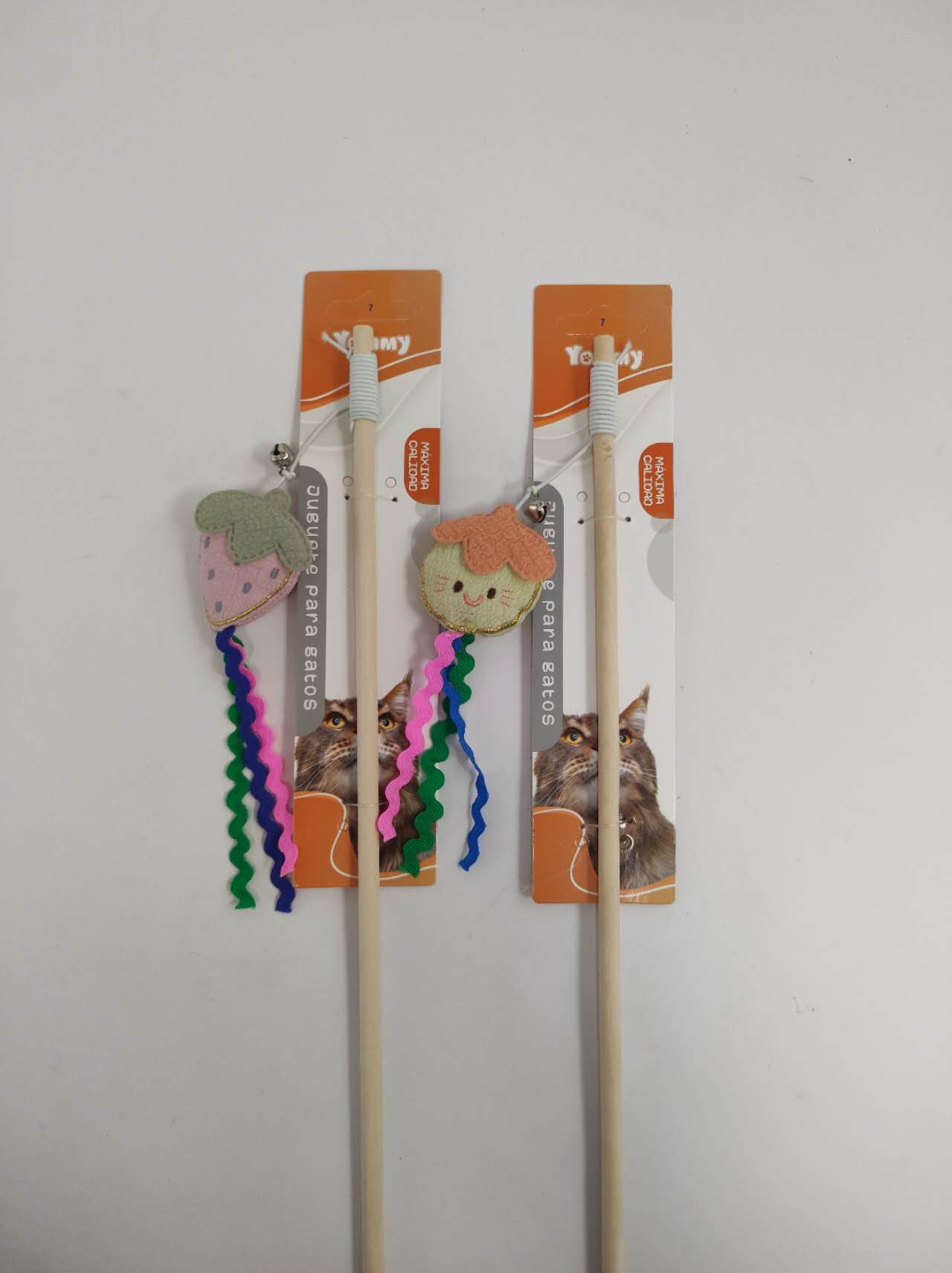 HKM-7602237 Cat Teaser Stick with Fruit Design for Interactive Play