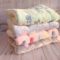 HKM-7604029 Soft Flannel Pet Blanket for Dogs and Cats ¨C Thick, Cozy, All-Season Plush with Non-Slip Design in Various Colors and Sizes