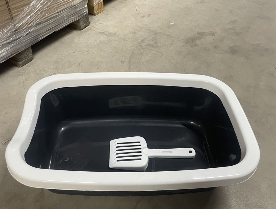 HKM-7608637 Cat Litter Box with Built-In Shovel for Easy Cleaning