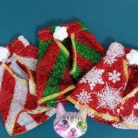 HKM-7635773 Snowflake Themed Pet Cloak in Red Silver & Green Silver - Small to Large Sizes Available