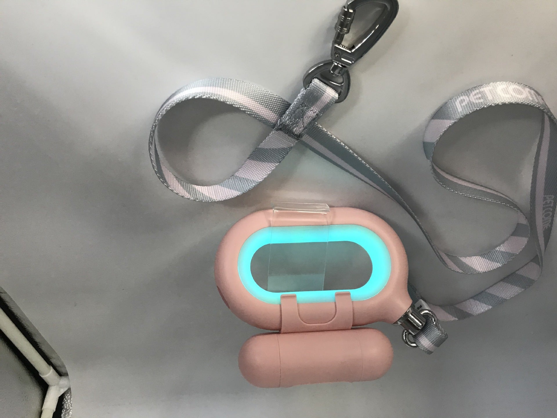 HKM-7662781 Automatic Retractable Pet Leash for Dogs and Cats - Waterproof, 50kg Load Capacity, 8-Hour Continuous Use