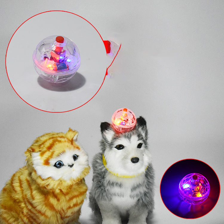 HKM-766419 Transparent Luminous Plastic Cat Ball with Red Button, 3.5CM Diameter, Includes 3 Batteries